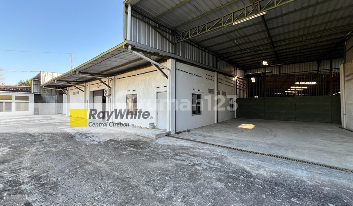 Ex-Factory Warehouse for Strategic Industries in Mundu, Cirebon