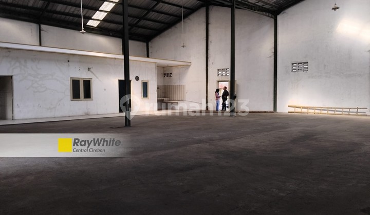 Strategic Good Warehouse Ready to Use in Harjamukti, Cirebon City