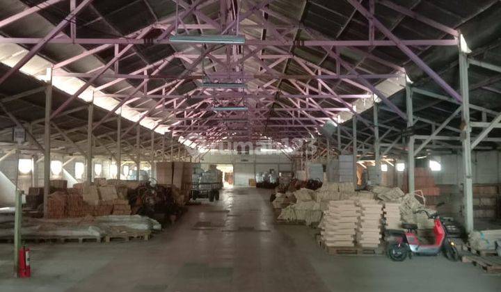 Gudang Untuk Produksi Siap Pakai Di Marikangen Plumbon, Cirebon 1
