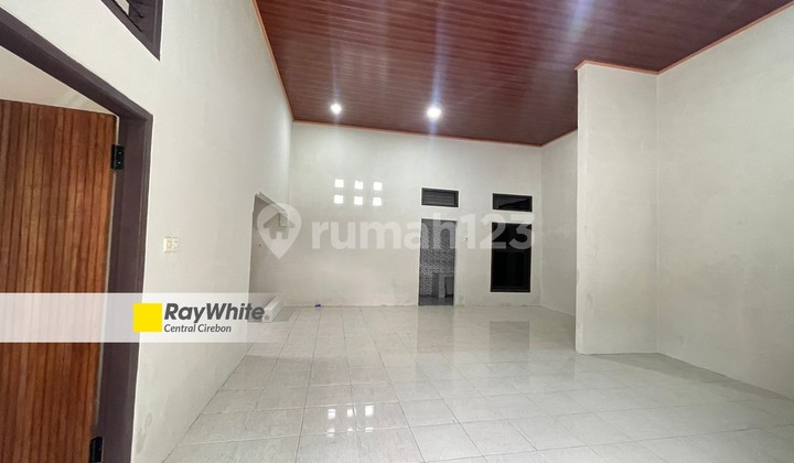 Beautiful and Nice House Ready to Occupy in Saputra Kejaksan Cirebon