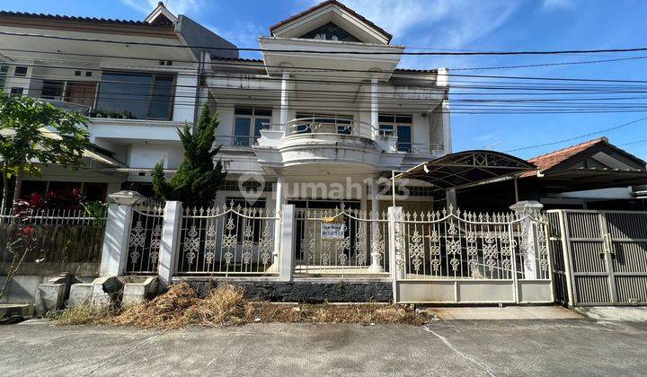 Rumah Bagus di Taman Holis Indah 1 Blok B No. 28 Bandung 1