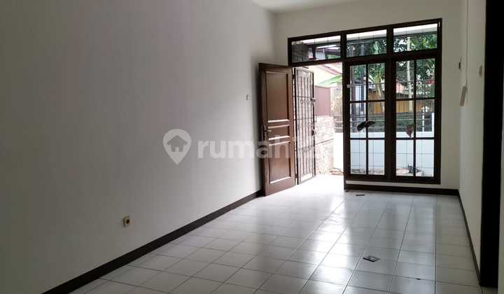 Di Jual Cepat Rumah 3 Kamar Siap Huni di Taman Kopo Indah 2, Bandung 2