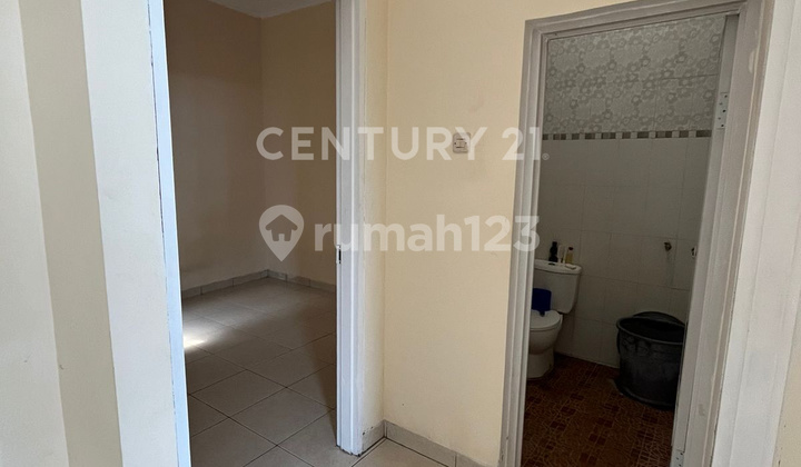 Rumah Bagus Minimalis Di Sariwangi Regency