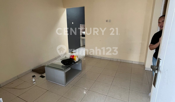 Rumah Bagus Minimalis Di Sariwangi Regency 2