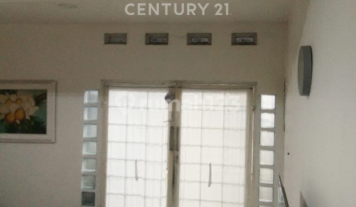 Rumah 2,5 Lantai di Area Dewi Sartika Kota Bandung 2