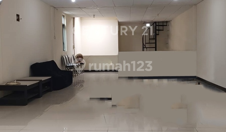 Ruko Di Mainroad Jl Karapitan Daerah Strategis