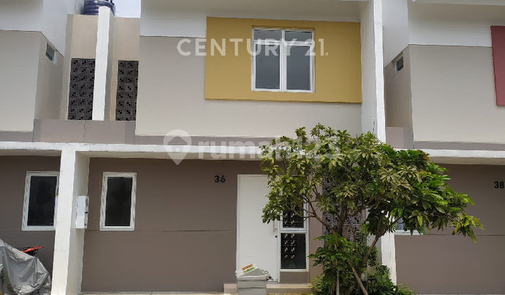 Ready-to-Occupy 2-Story House in Summarecon Cluster Dyana Bagus Ready-to-Occupy 2-Story House in Summarecon Cluster Dyana Bagus