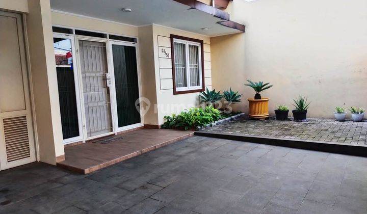 Rumah Cantik Siap Huni Di Taman Holis Indah 1