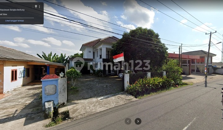 Strategic Large House with Extensive Land by the Roadside in Batin Iso, Pangkal Pinang 1