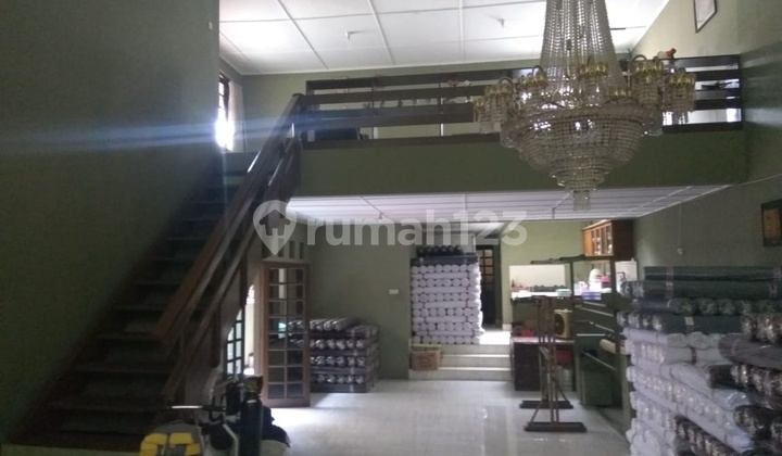 A Spacious Home Is Definitely Comfortable to Live In at Budi Sari, Setiabudi