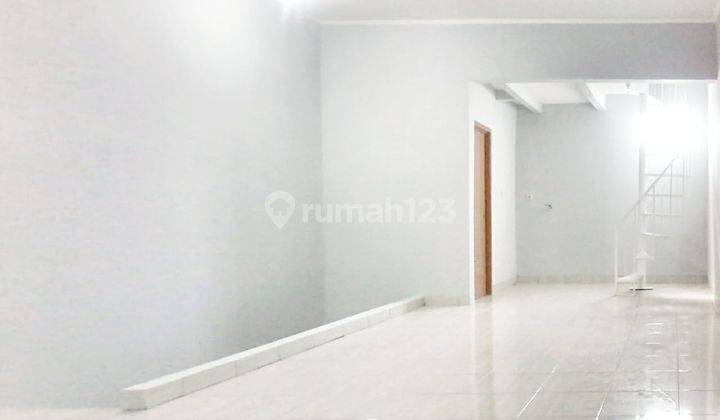 Ruko 2 Unit Lokasi Ramai Strategis Di Sukagalih, Sayap Pasteur 1