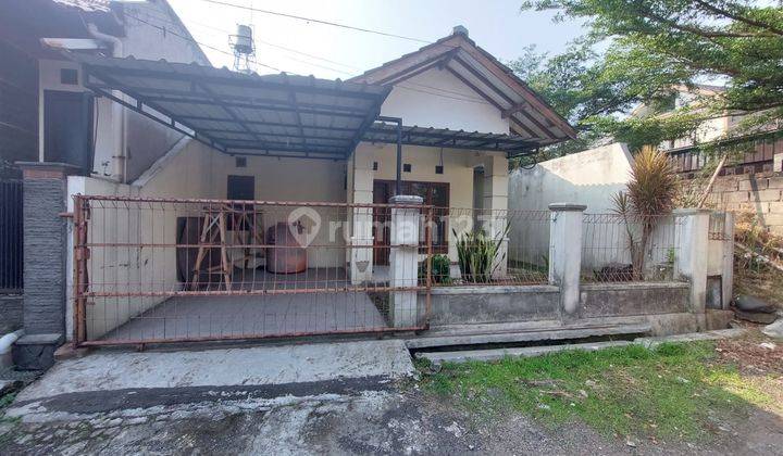 Rumah Terawat di Taman Cibaduyut Indah 1