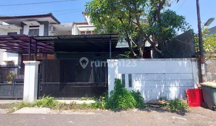 Rumah Terawat Ada Taman Nyaman Huni di Logam 1