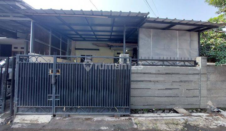 Rumah Aman Dan Nyaman Akses One Gate System di Permata Kopo 1