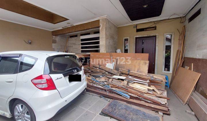 Rumah Lokasi Dekat Ke Jalan Utama di Cibolerang Indah 2