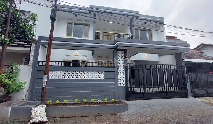 Rumah Baru Dan Bagus Kondisi Siap Huni di Nata Endah 1