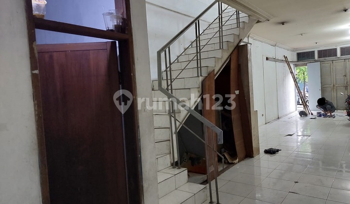 Shop House Near Terminal, Toll Road, and City Center in Leuwi Panjang 2