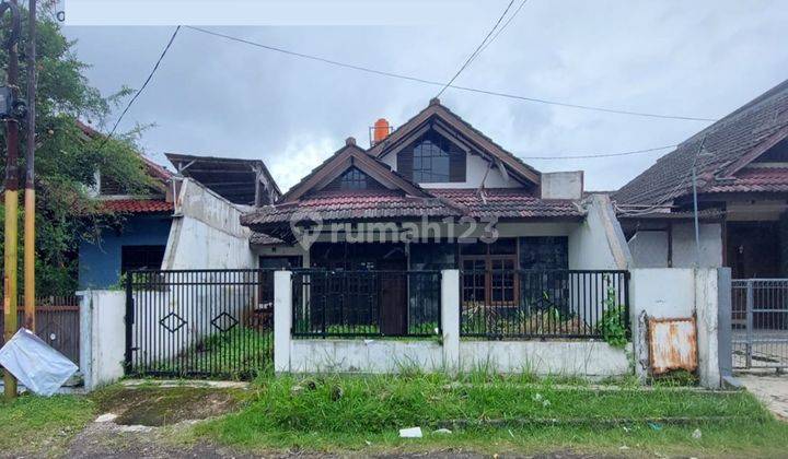 Rumah Lokasi Dekat Ke Pusat Perbelanjaan di Taman Cibaduyut Indah 1