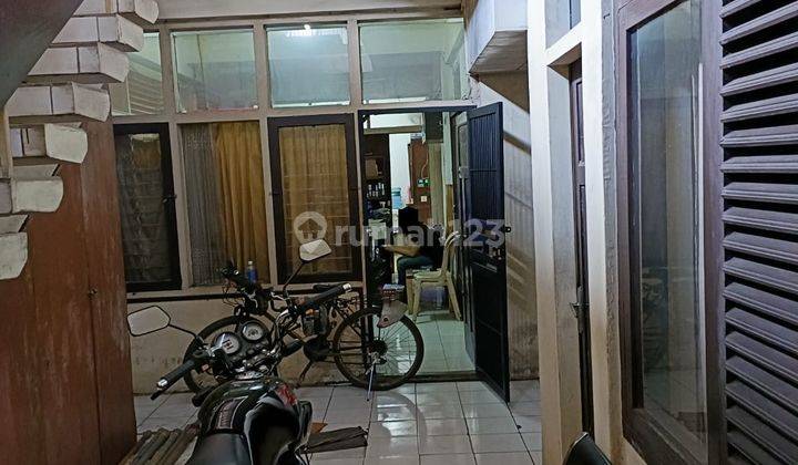 Rumah Tengah Kota Bandung Cocok Untuk Kost di Bkr 1