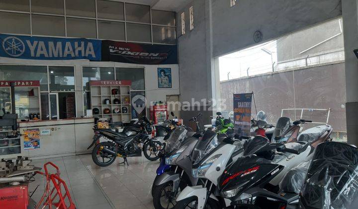 Gudang Cocok Untuk Dealer Motor di Peta 2