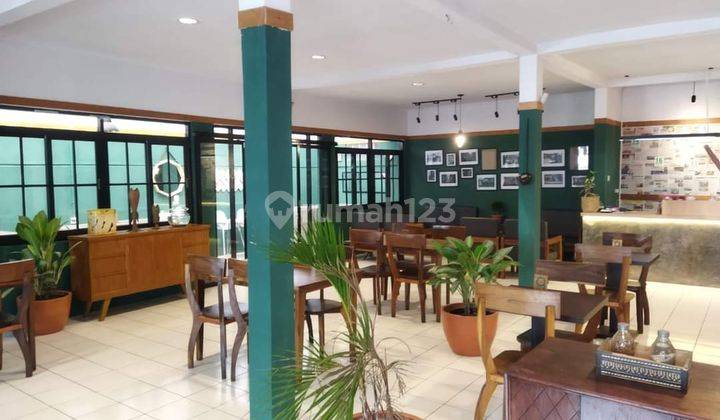 Gedung Cocok Untuk Cafe Atau Kantor di Pelajar Pejuang 1