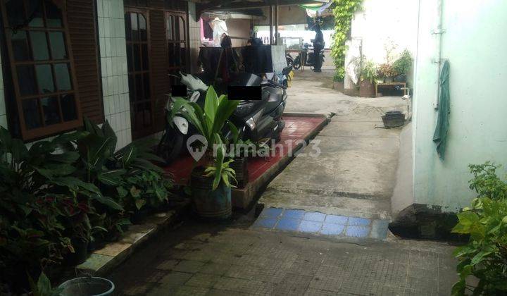 Rumah Cocok Untuk Tempat Usaha di Caringin  2