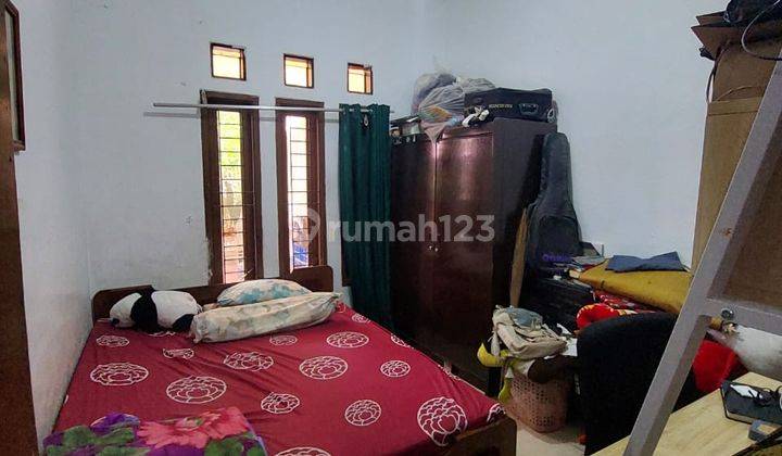 Rumah Terawat Bangunan Ngeblong di Mutiara Cibaduyut 2