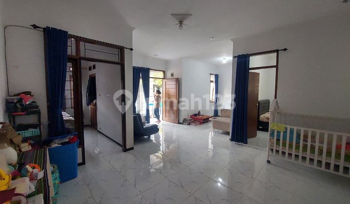 Rumah Banguan Terawat Dekat Jalan Utama di Permata Kopo Rumah Banguan Terawat Dekat Jalan Utama di Permata Kopo