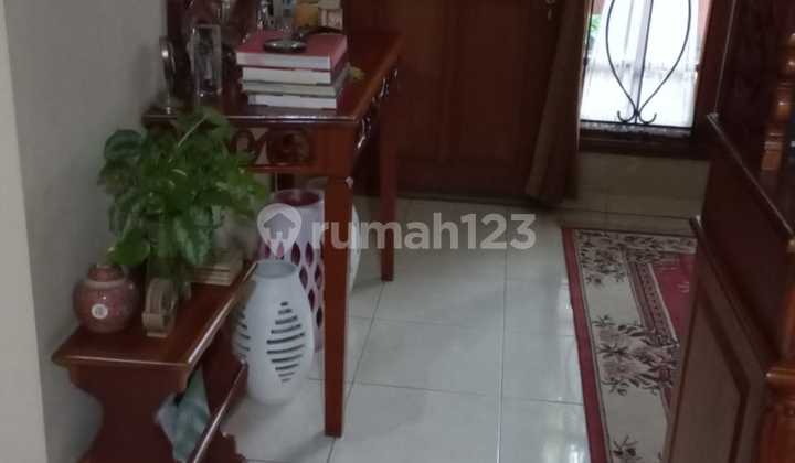 House Location in a One-Gate Complex, Ready to Occupy in Mutiara Cibaduyut. 2