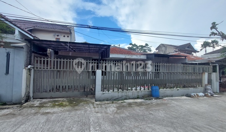 House Suitable for Home Industry or Warehouse in Kopo Permai House Suitable for Home Industry or Warehouse in Kopo Permai