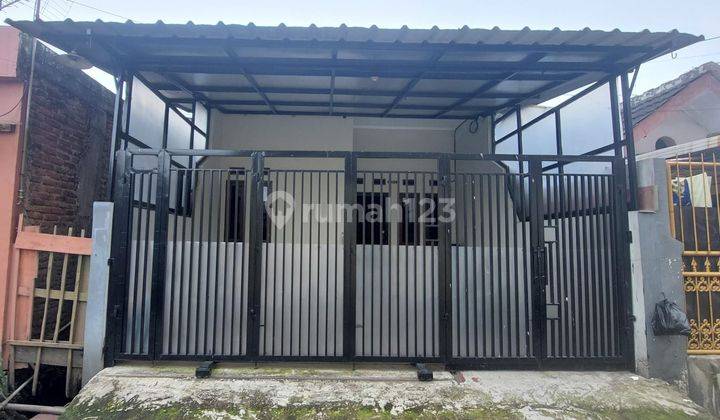 Rumah Minimalis Sudah Ada Dak Jemuran di Permata Kopo 1