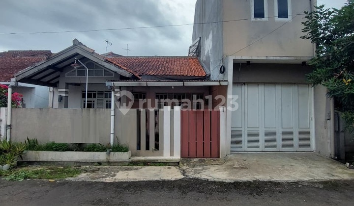 Nice House in Margahayu Permai