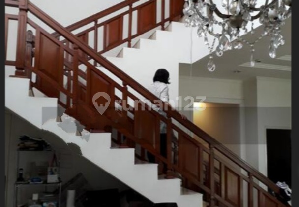 Dijual Rumah Menteng Siap Huni Murah  2