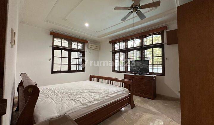 Rumah sewa  cantik dan murah  pondok indah jakarta selatan  2