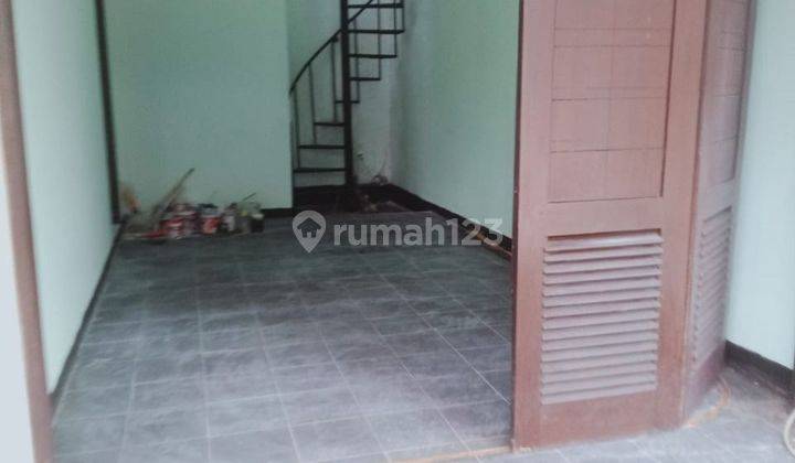 Rumah cantik siap huni murah di Kemang timur Cilandak Jakarta Selatan 
 2