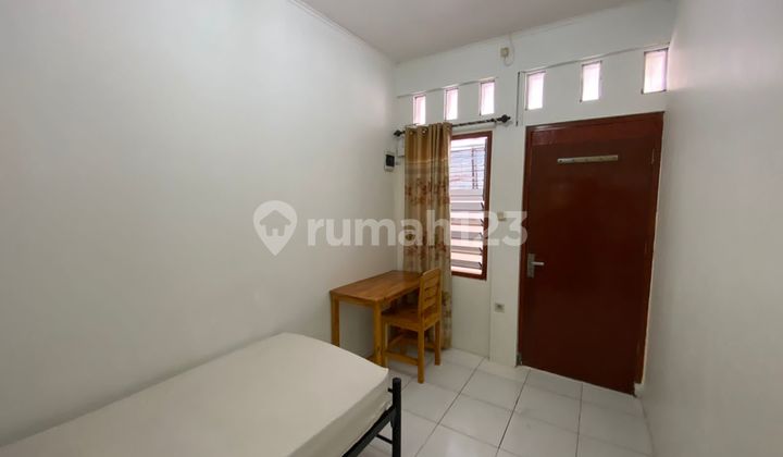 For Sale Well-Maintained House with Bonus Rental Units in Gandaria, Kebayoran Baru, Affordable 2
