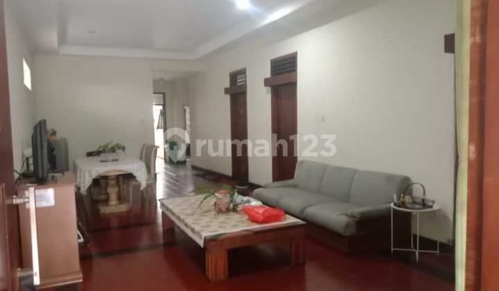 Dijual Rumah Tua Layak Huni Menteng Murah 