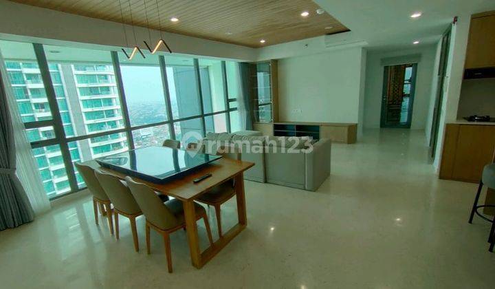 Disewakan Apartemen St Moritz 4br, Full Furnished Puri Indah 1