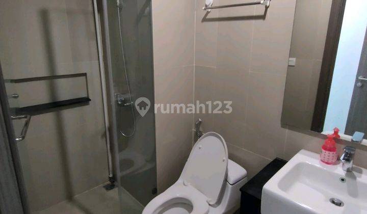 Disewakan Apartemen St Moritz 4br, Full Furnished Puri Indah 5