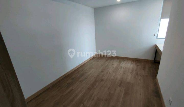 Disewakan Apartemen St Moritz 4br, Full Furnished Puri Indah 6