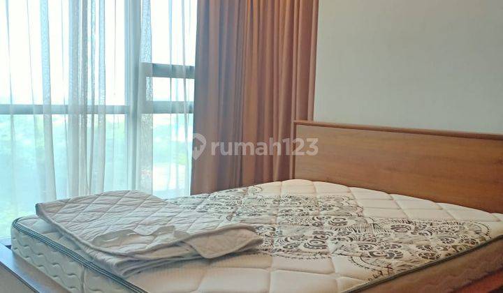 Disewakan Apartemen St Moritz 4br, Full Furnished Puri Indah 2