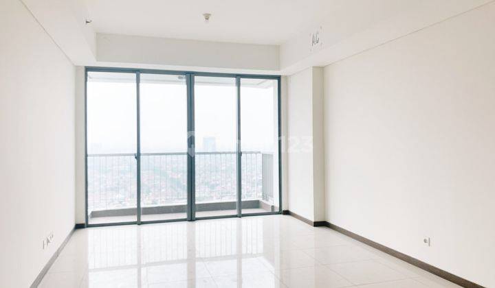 Disewakan Apartemen St Moritz 2br, Semi Furnished Puri Indah 2