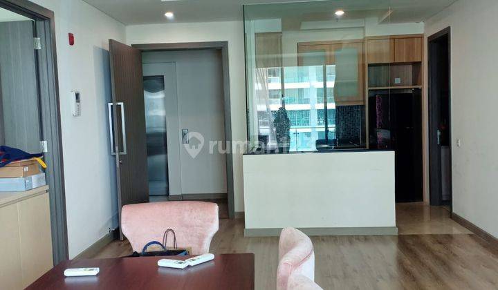 kan Apartemen St Moritz 2br, Full Furnished Puri Indah 2