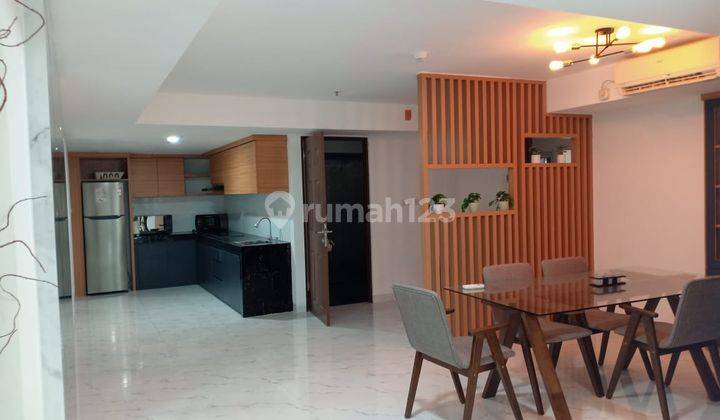 kan Apartemen St Moritz 3br, Full Furnished Puri Indah 1