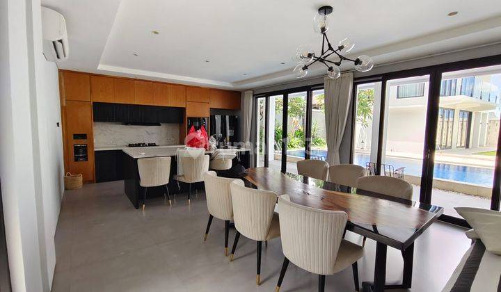 Modern Tropical Style Villa for sale, Furnished Canggu, Berawa 2