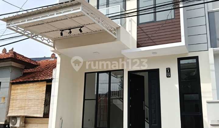 Dijual Rumah 2 Lantai di Taman Ubud Permai Lippo Karawaci Tangerang Banten Dijual Rumah 2 Lantai di Taman Ubud Permai Lippo Karawaci Tangerang Banten