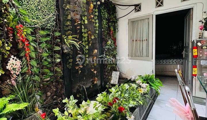 Dijual Rumah 2 Lantai di Yasmin 4