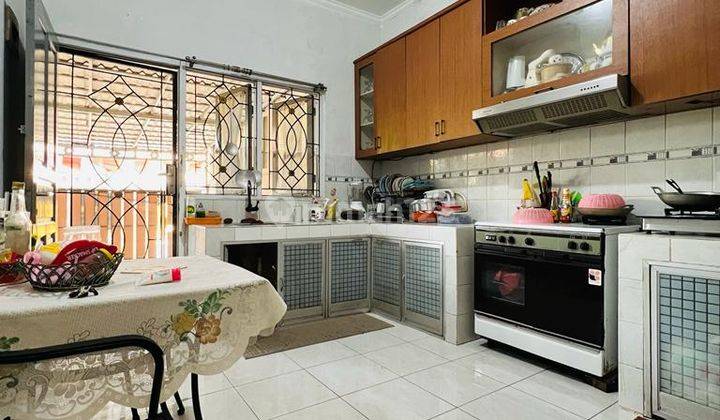 Dijual Rumah 2 Lantai di Yasmin 5