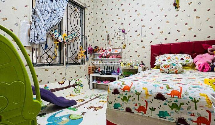 Dijual Rumah 2 Lantai di Yasmin 7