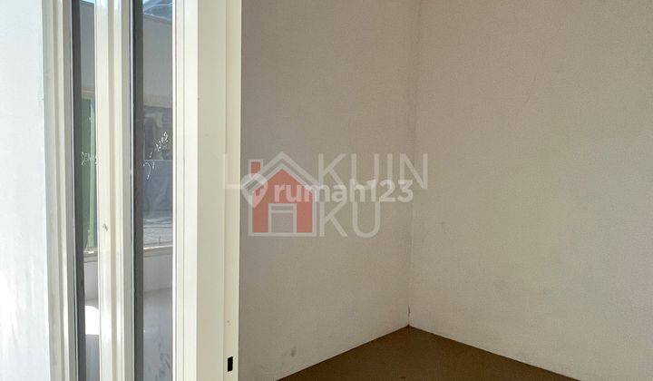  Rumah Baru SHM - Sertifikat Hak Milik di Mojokerto kota, 1 Menit Dari Raya Pahlawan 4
